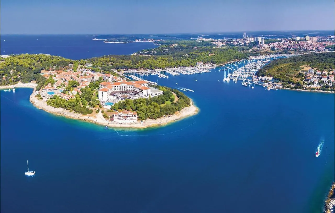 Nice Home In Pula With Wifi 0*,