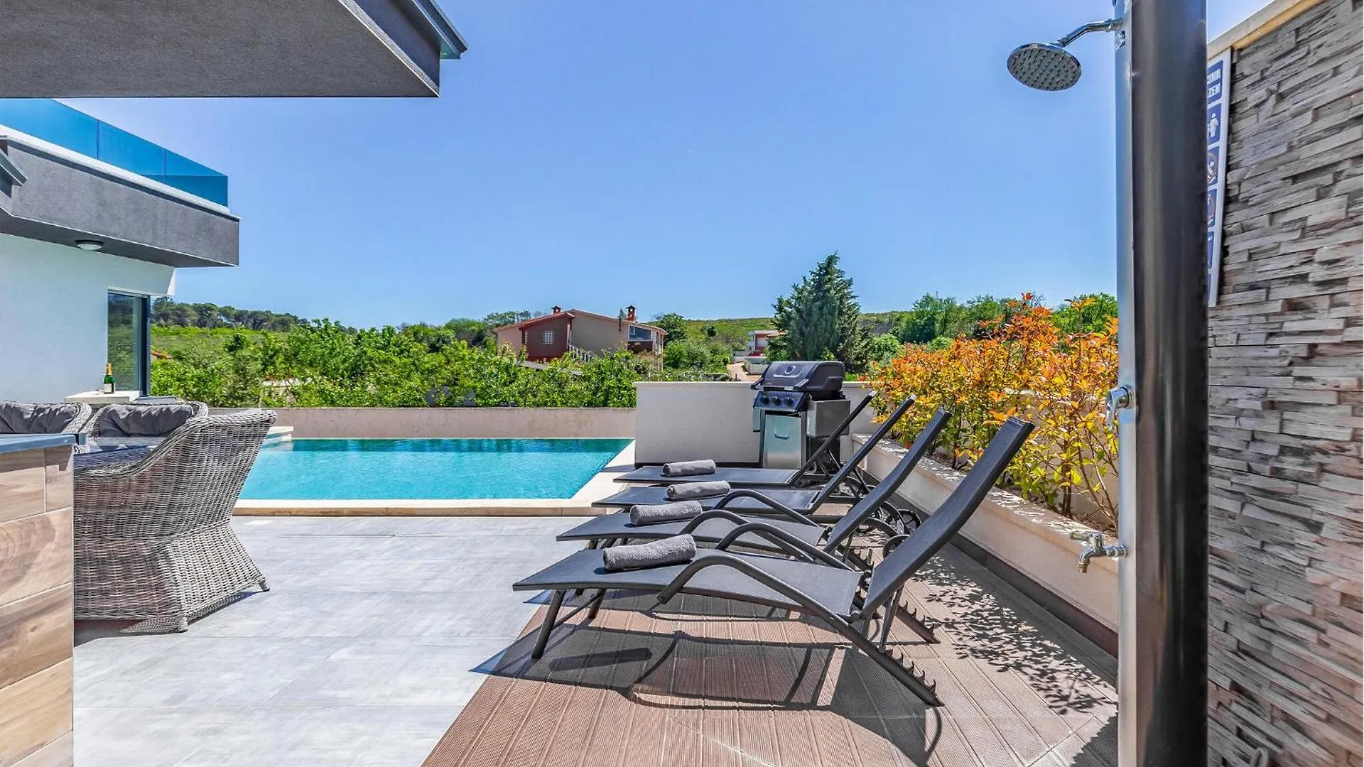 Nice Home In Pula With Wifi 0*,  Croatia